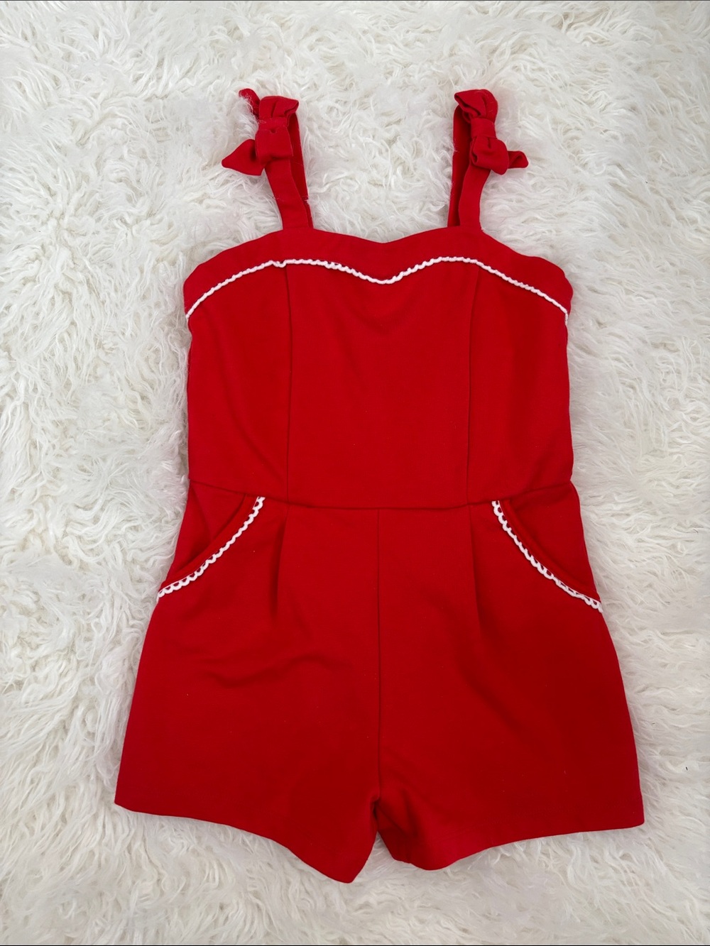 Janie & Jack Red Girls' Bow-Strap Romper - size 8